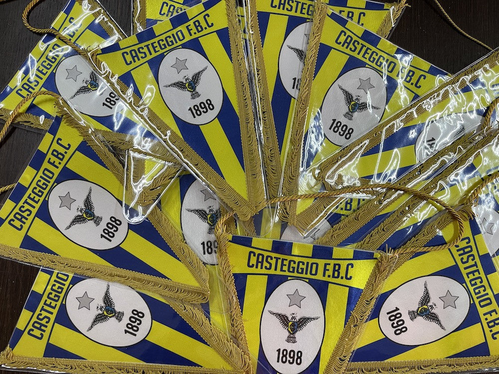 Gagliardetti personalizzati