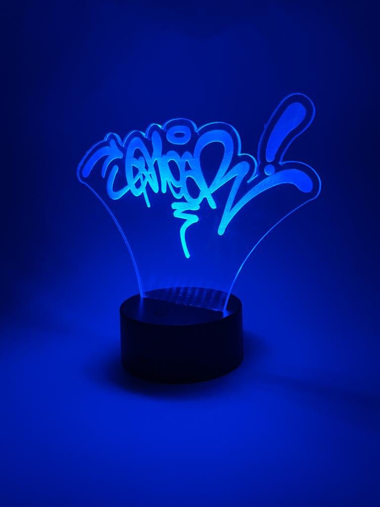 Lampada led personalizzata con foto in plexiglass - Identity SRLs