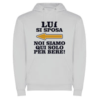 Lui si sposa, noi siamo qui solo per bere! - Identity SRLs